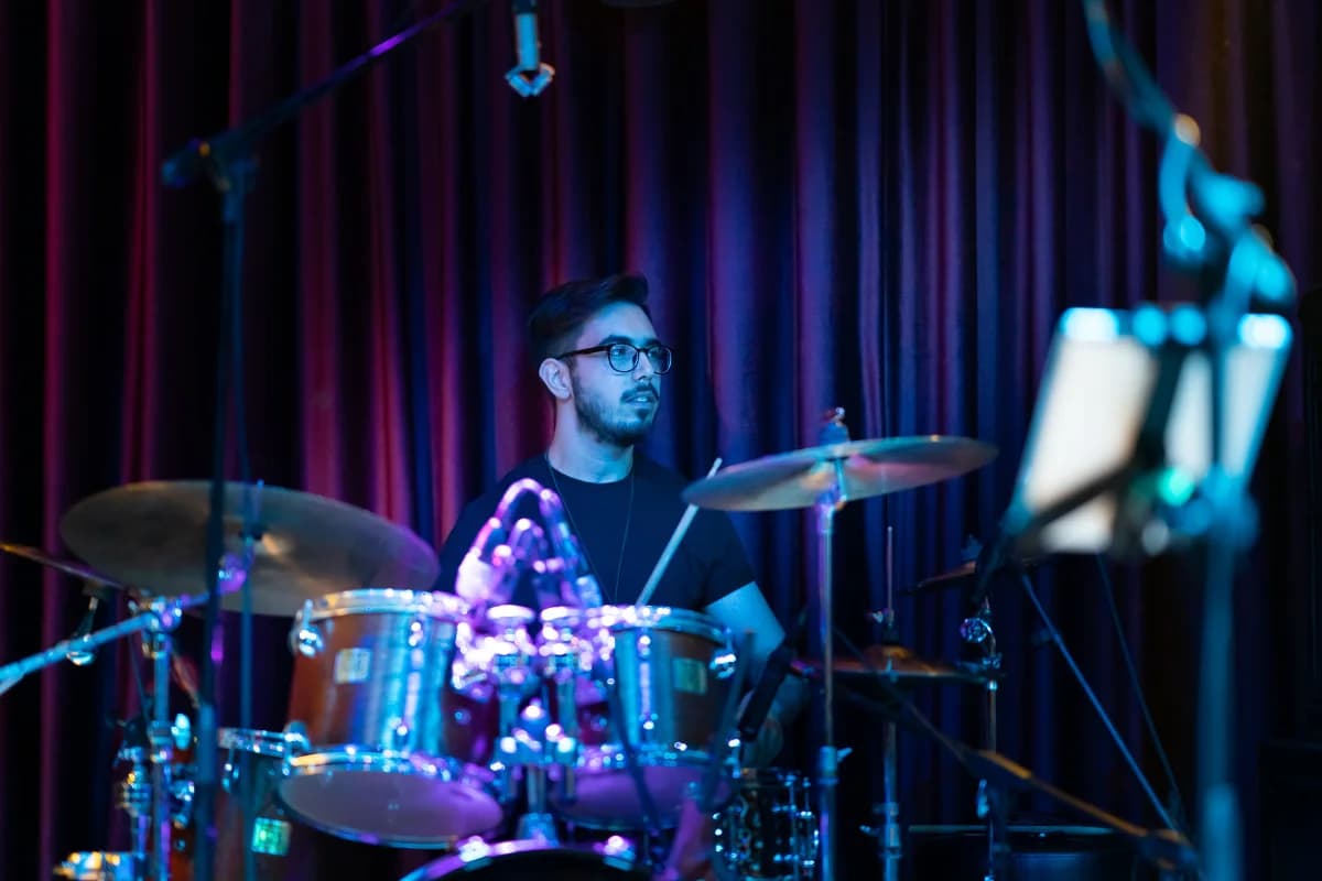 DRUMMERS