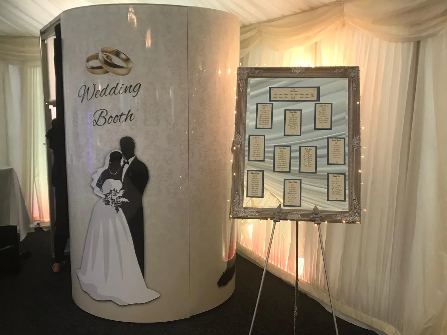 PHOTO BOOTHS
